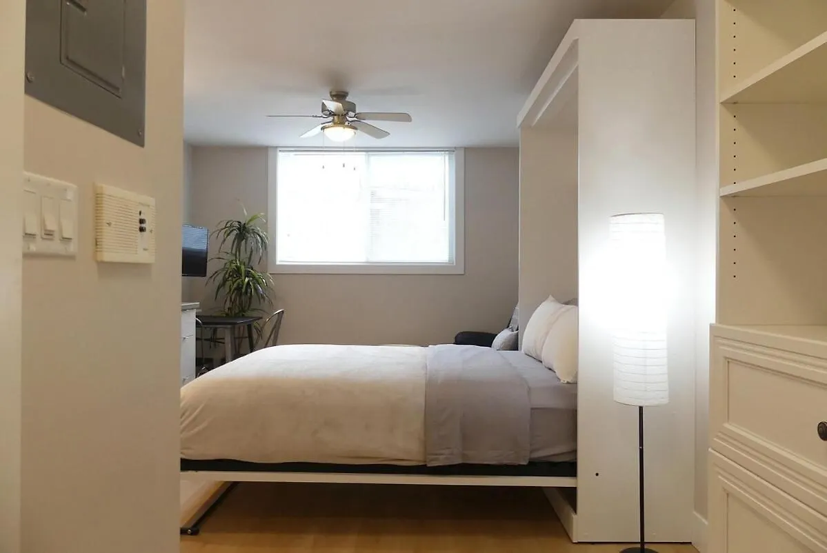 202 Convenient Studio Parking Apartment Halifax