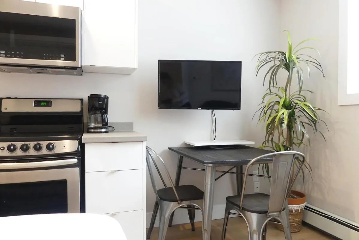 202 Convenient Studio Parking Apartment Halifax